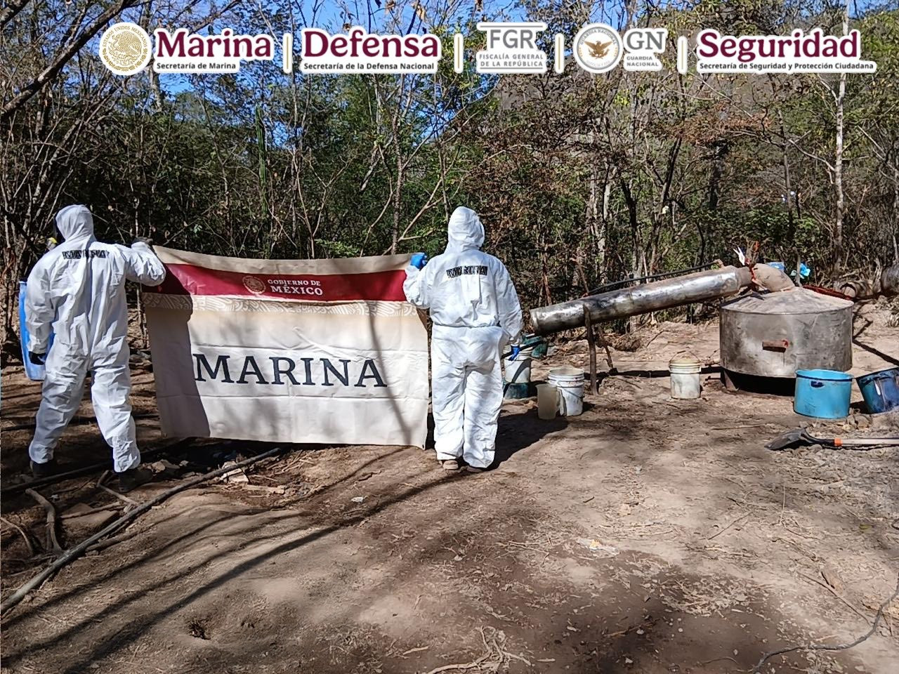 Aseguran y desmantelan laboratorios clandestinos de drogas sintéticas en Durango, Sinaloa y Michoacán