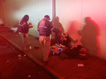 Onda gélida paraliza clases y activa operativos de emergencia en Nuevo Laredo