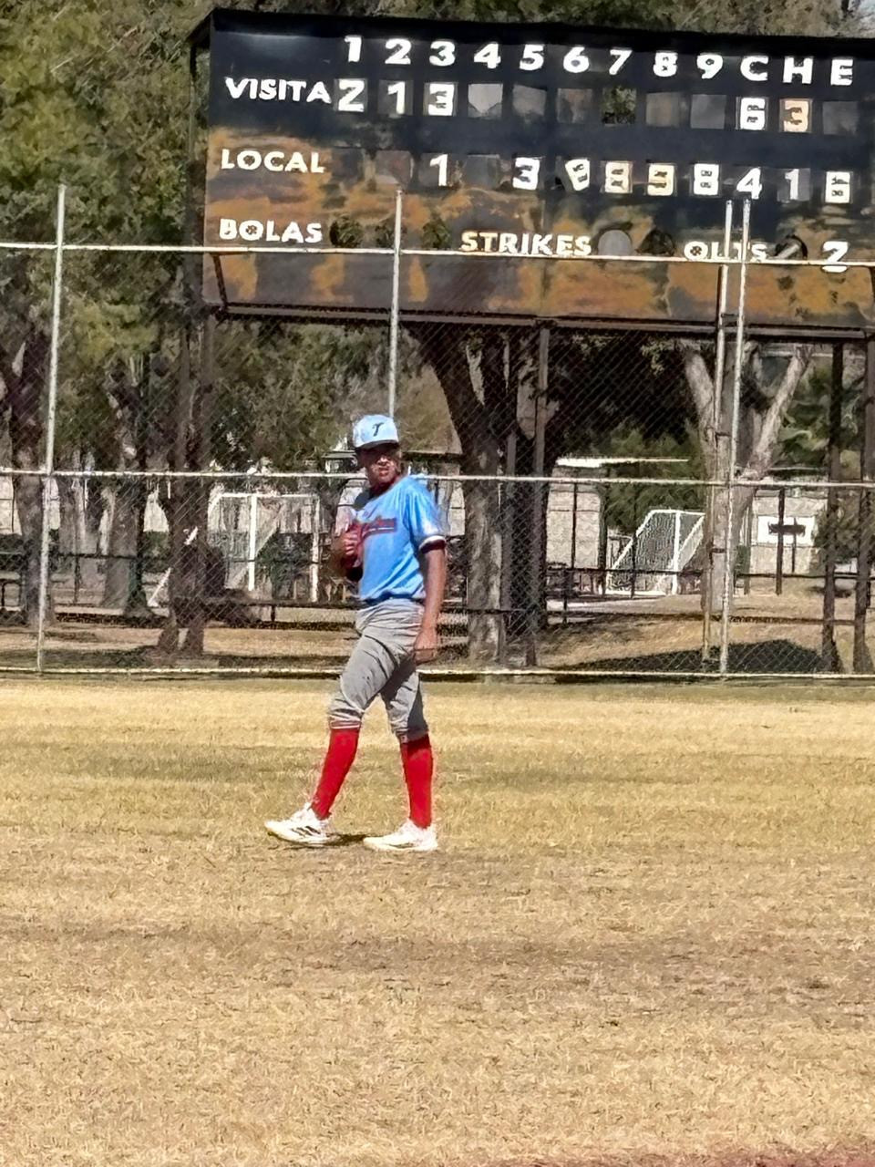 Talento neolaredense elegido para la academia de Pericos de Puebla