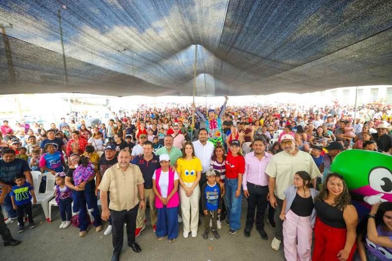 Encabezaron Carlos Peña Ortiz y Alejandra Yelitza Garza el Día de la Familia con miles de reynosenses