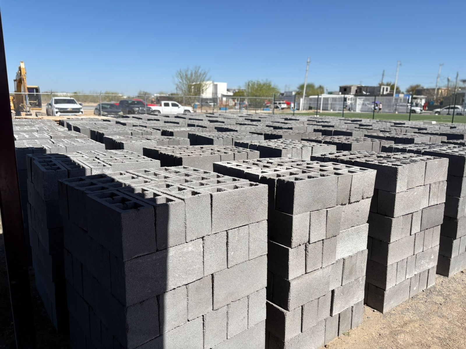 Impulsan vivienda digna: Bloquera Comunitaria inicia con asesoría técnica y trámites gratuitos