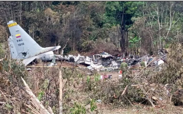 Gustavo Petro decreta tres días de duelo por tragedia aérea en Colombia