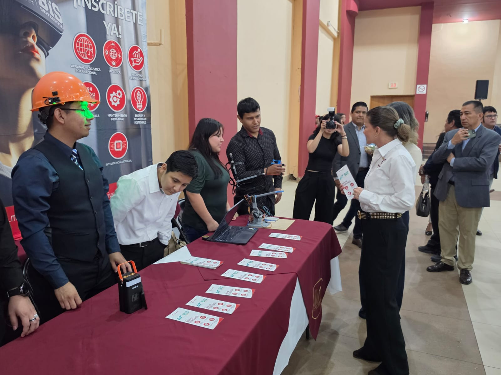 Fortalecen a Emprendedores con distintivos de identidad y créditos del Fondo Tamaulipas