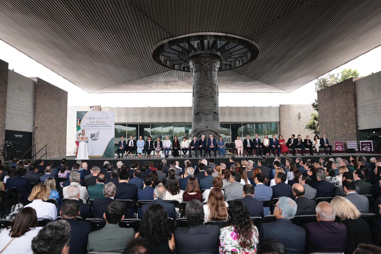 Sheinbaum impulsa inversión y simplificación de trámites con el Plan México