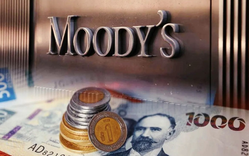 Moody’s baja calificación de México, pero mantiene grado de inversión