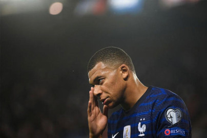 Mbappé es baja con la Selección de Francia por lesión
