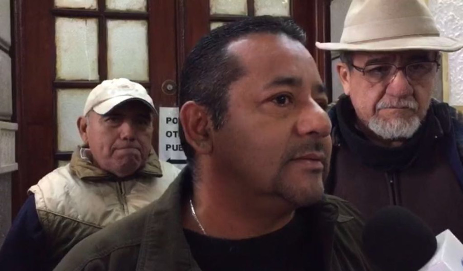 Solicitan concesionarios subir dos pesos el pasaje