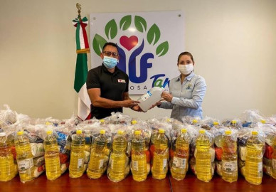 Entrega DIF Reynosa apoyos a niños con cáncer 