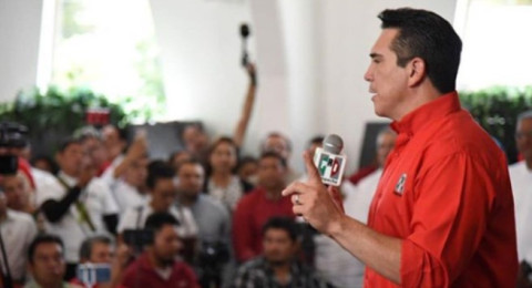 Investiga FGR a Alejandro Moreno por adquisición de 16 propiedades