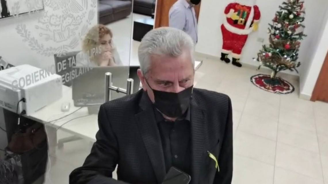 Diputados de MORENA abandonan el recinto legislativo al no tener mayoría; panistas los denuncian de irresponsables