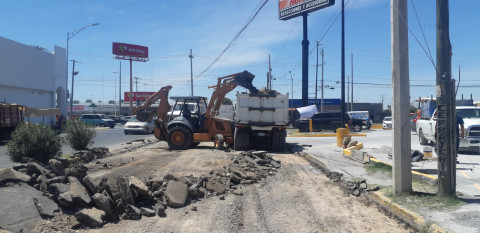 Permanecerá cerrada un tramo de la calle Eva Sámano por trabajos de repavimentación