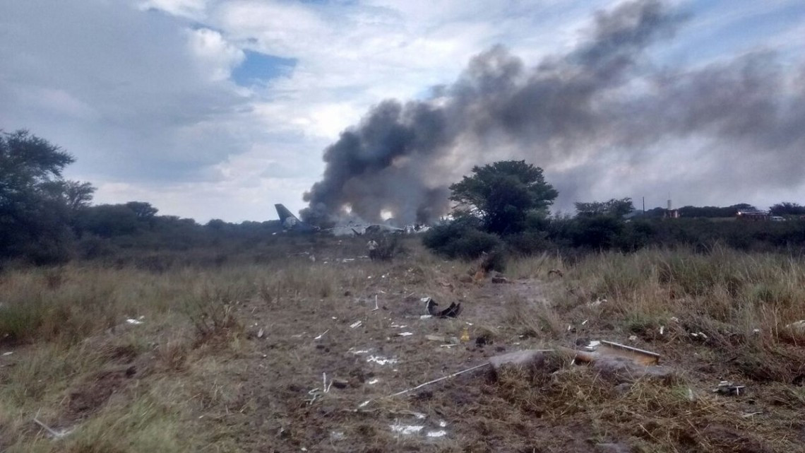 Se desploma avión de Aeroméxico en Durango