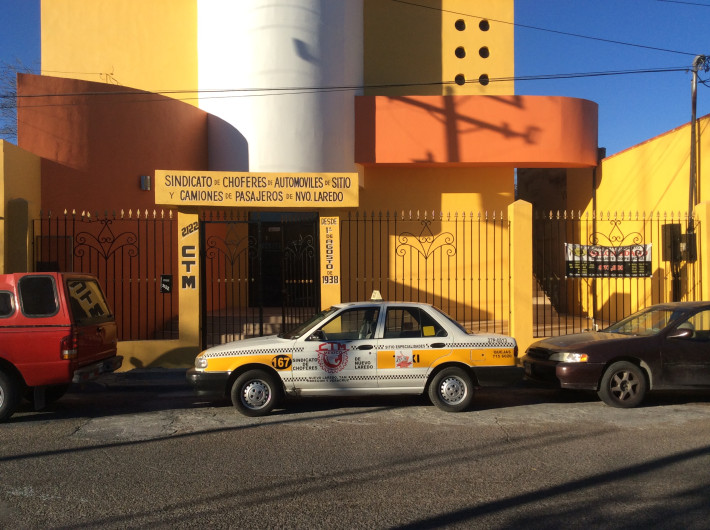 Reprueban venta de concesiones a taxistas