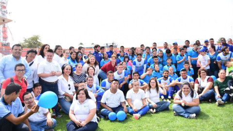 Correcaminos y niños con discapacidad juntos por la sensibilización