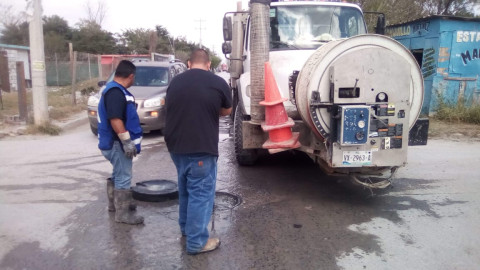 Soluciona Gobierno Municipal más de 35 reportes del drenaje sanitario