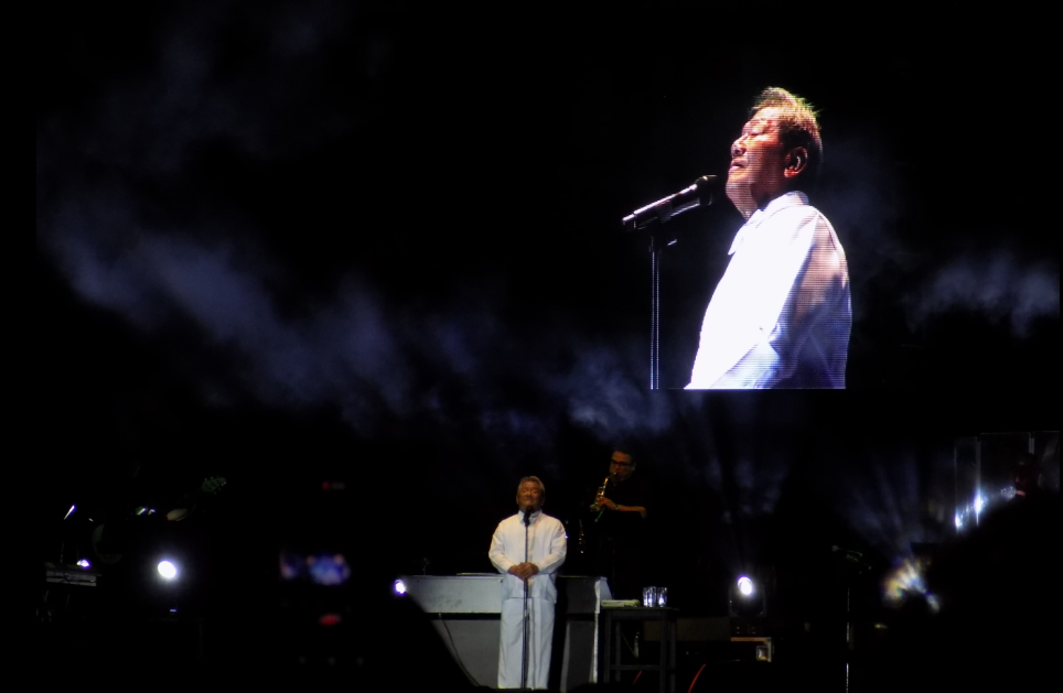 Armando Manzanero regala una `Noche Blanca´