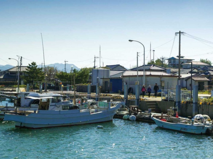 Tras desastre del 2011 Puerto de Fukushima retoma operaciones