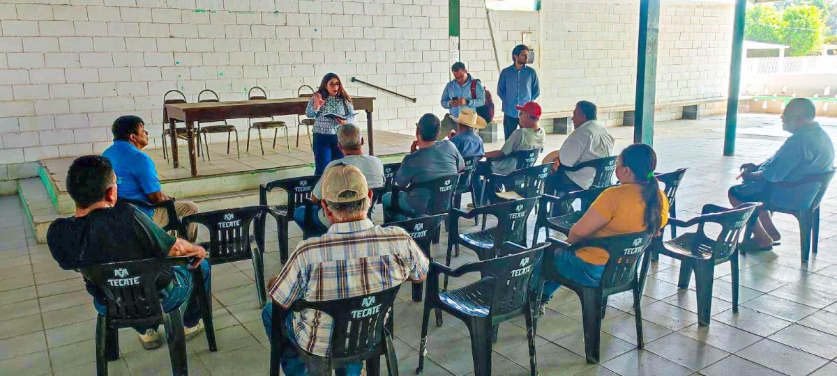 Continúa SEDENER atendiendo a los comisarios ejidales de Emiliano Zapata, Pedro J. Méndez y Compuertas en el municipio de Llera