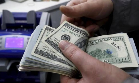 Dólar se cotiza en 19.70 pesos a la venta en el AICM
