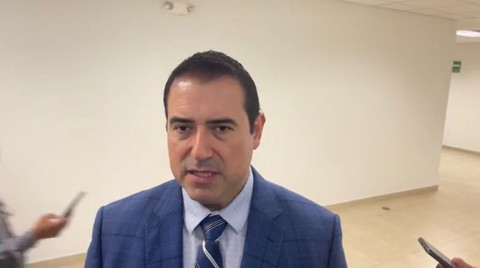 No hay bono de fin de año para diputados: "Moyo" 