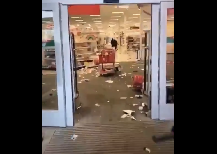 Saquean Target en medio de protestas Por George Floyd en Minneapolis 