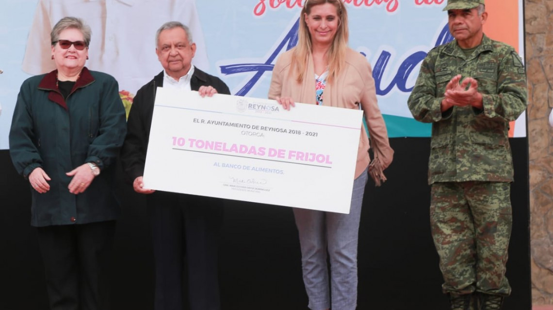 Entregan reconocimiento a labor del Hambretón