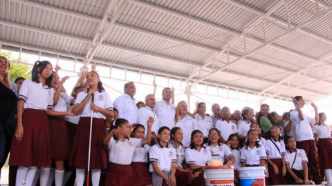 Inicia obra de rehabilitación en escuela "Aurora Cruz de Mora"