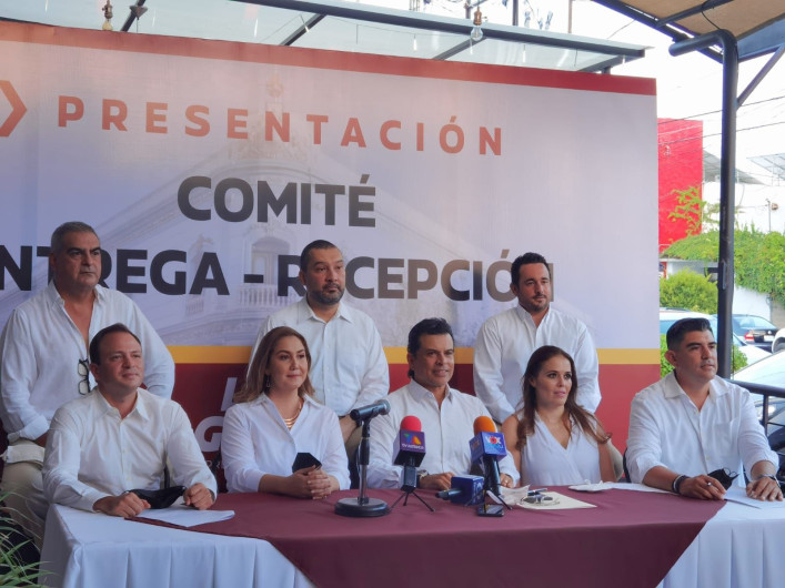 Lalo Gattas da a conocer su comité de Entrega Recepción