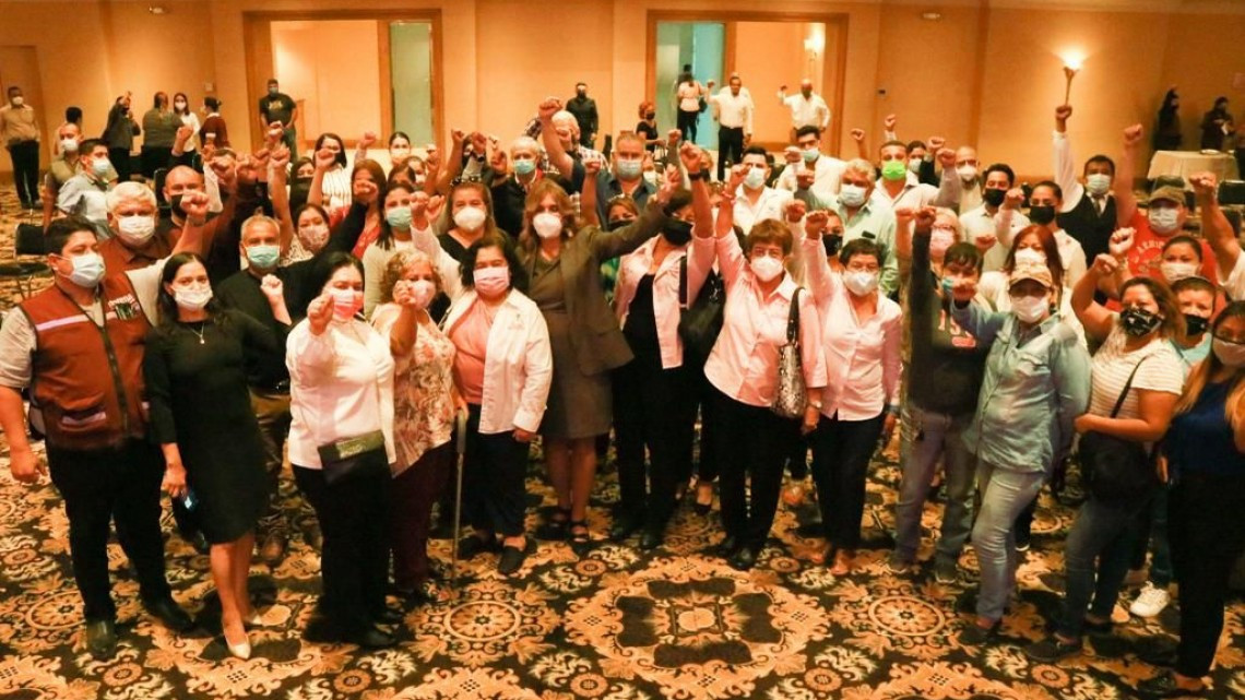 Maki Ortiz tiene éxito en Nuevo Laredo