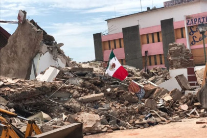 Después de un año, el sismo continúa