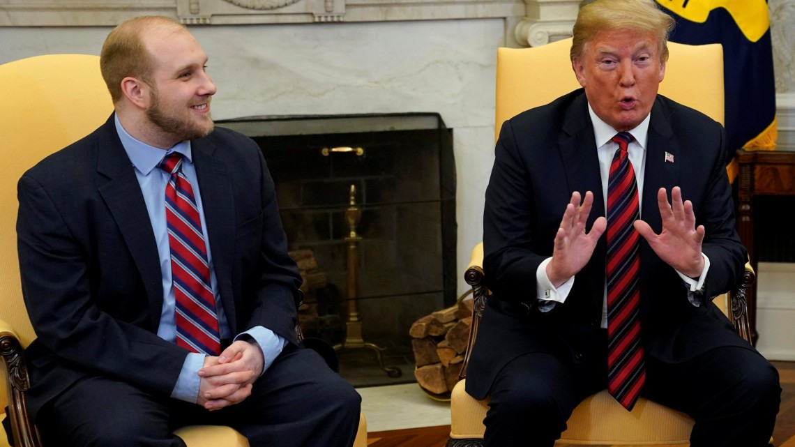 Trump recibe a estadounidense liberado por Venezuela
