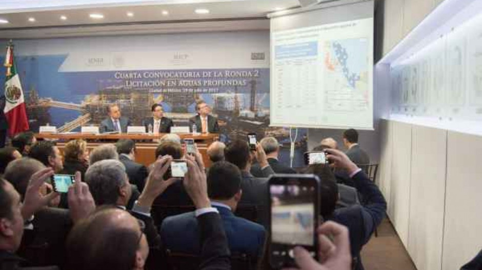 Anuncia CNH Rondas 3.2 y 3.3 canceladas, se realizarán hasta octubre