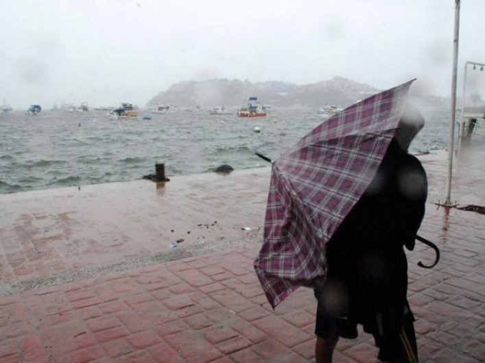 Lluvias dejan afectaciones en Acapulco