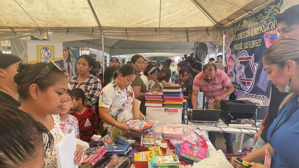 Inicia Feria del Regreso a Clases