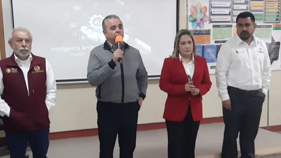 Capacitan a docentes tamaulipecos sobre uso de inteligencia artificial en la educación