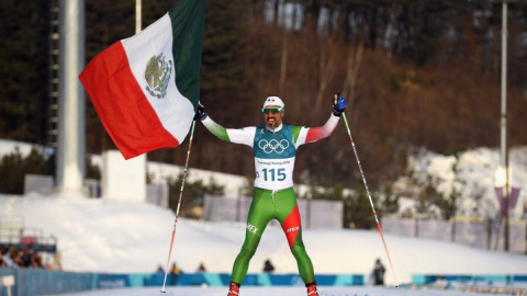 Esquiador de McAllen muestra orgullo de raíces mexicanas 