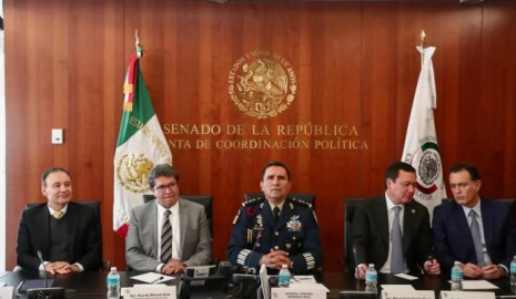 Durazo conversa con senadores acerca de operativo fallido en Culiacán