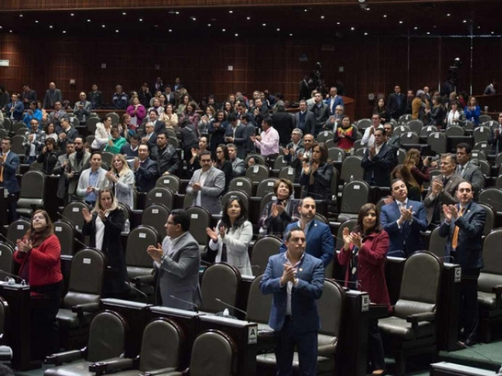 Diputados viajarán, pero sólo si se ajustan a austeridad