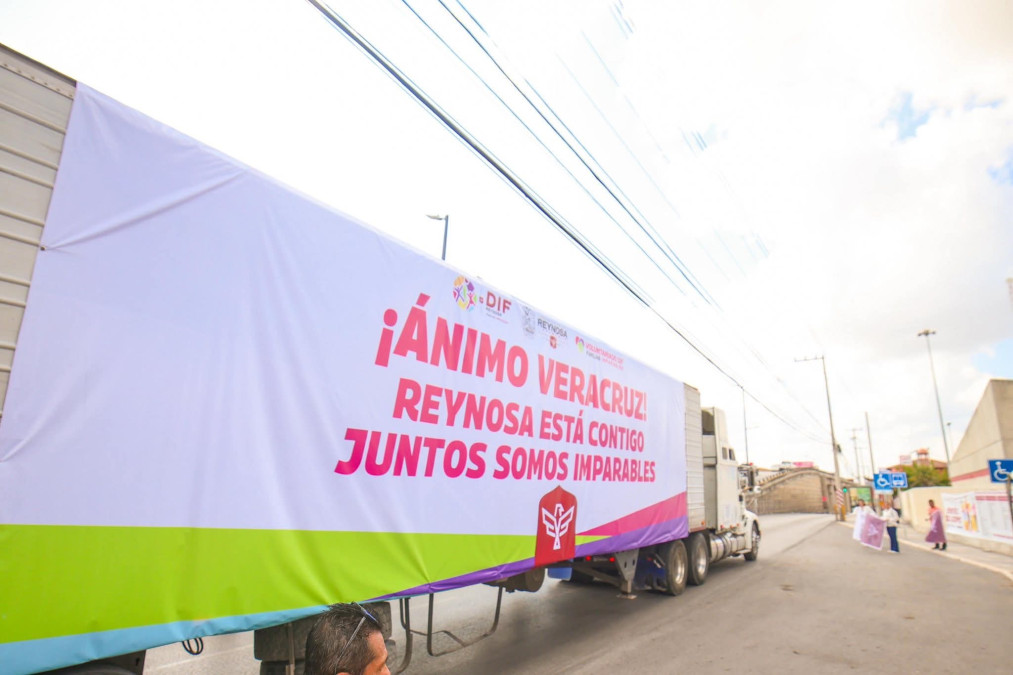 Recibieron familias veracruzanas apoyo del Alcalde Carlos Peña Ortiz y de los reynosenses