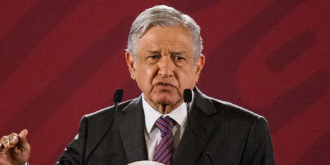 Medicamentos, fosas, esto y más en conferencia de AMLO