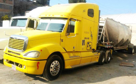 PF recupera trailer con 20 toneladas de óxido de plomo 