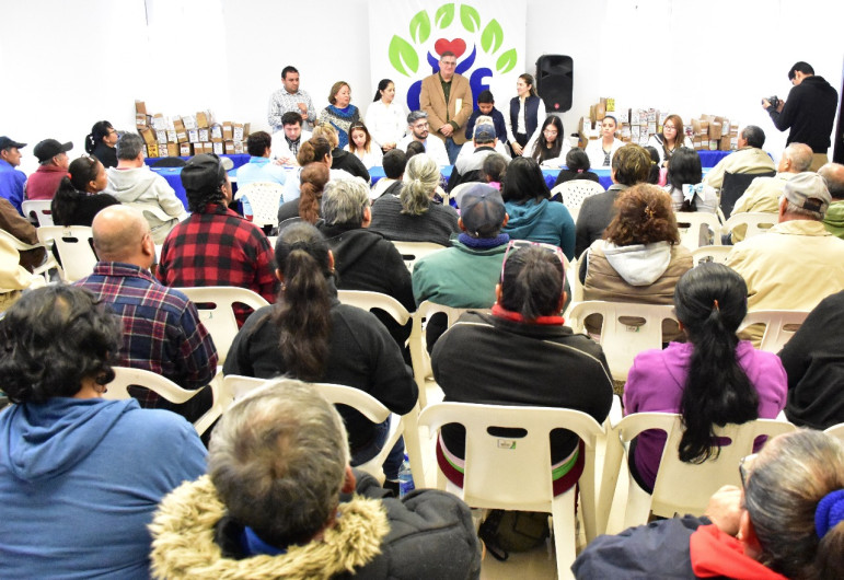 Realiza DIF Reynosa primera entrega de lentes 2020