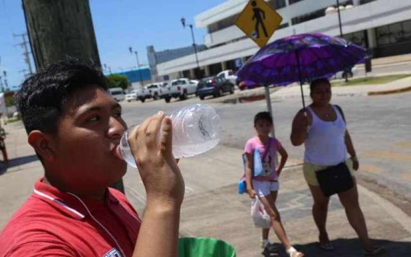 Prevén temperaturas por arriba de los 35 grados Celsius en 13 estados del país
