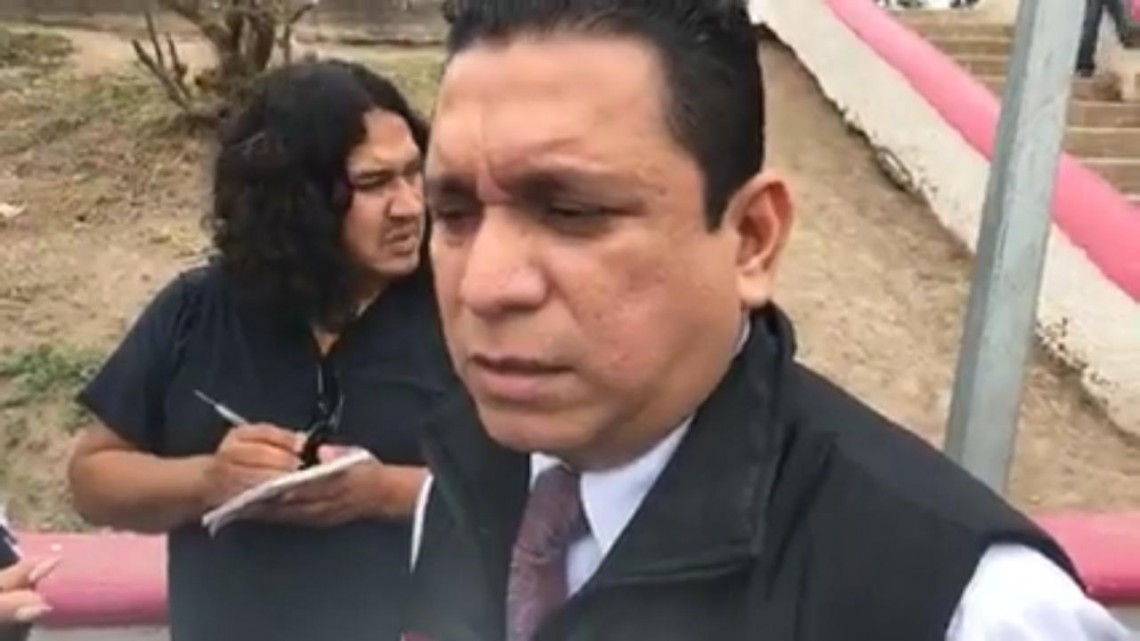 Visita campamento de migrantes personal de la Coordinación Nacional de Protección Civil