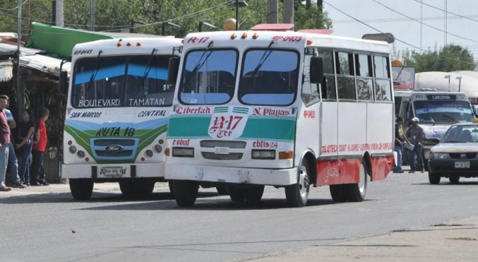 Piden descuento en transporte público con credenciales de escuelas patito