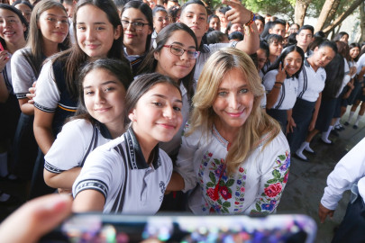 Apoyamos la educación de los jóvenes que son el futuro de Reynosa: Maki Ortiz