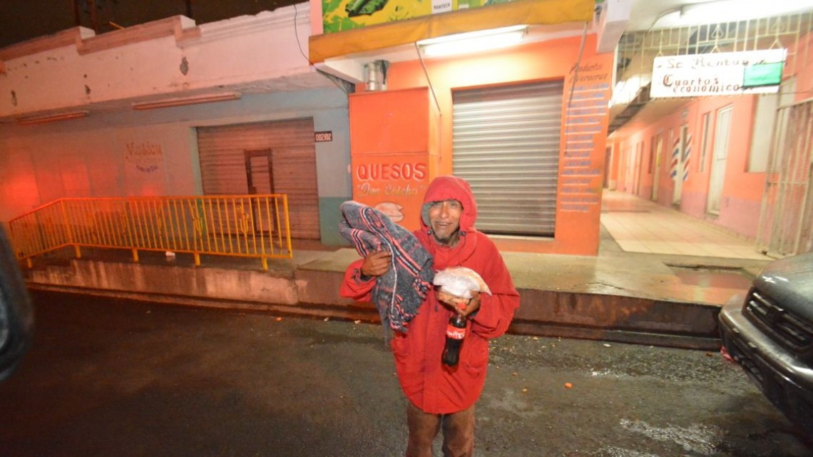 PC y Bomberos ayudan a población vulnerable