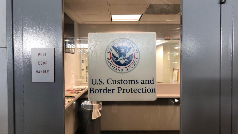 Autoridades estadounidenses advierten sobre estafa en trámite de visa