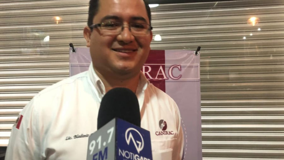 Se asocia CANIRAC con taxistas locales para servicio a domicilio.