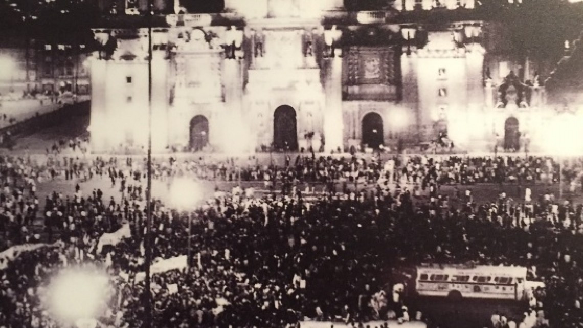 A 49 años del "Rojo Amanecer" de Tlatelolco